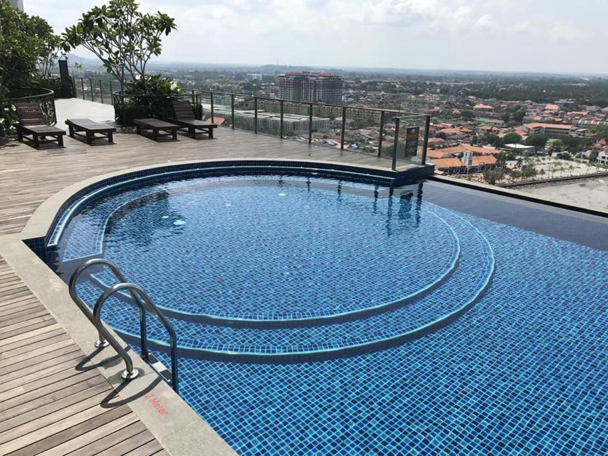 Silverscape Family Suite Melaka City Centre ภายนอก รูปภาพ