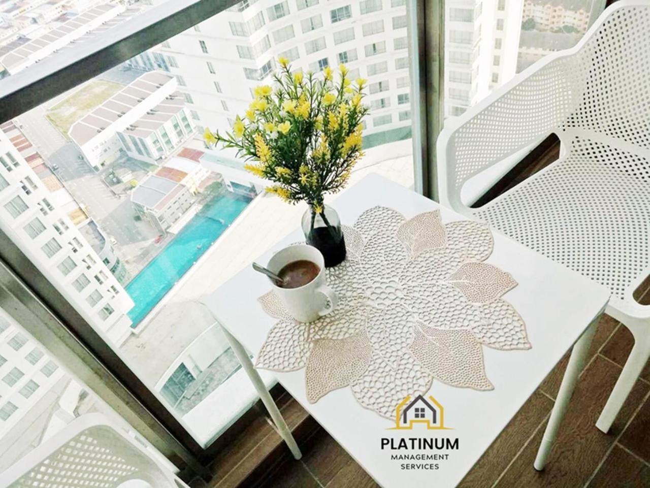 Silverscape Family Suite Melaka City Centre ภายนอก รูปภาพ